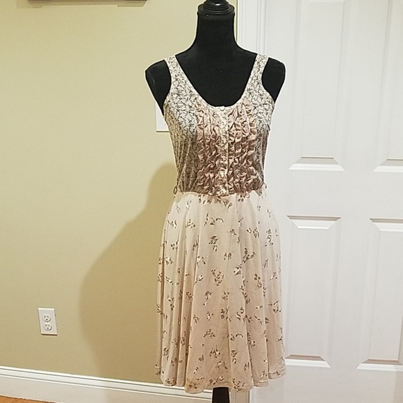 mango causual sportswear Dresses & Skirts - Cream Mango casual sportswear dress(Brand new)